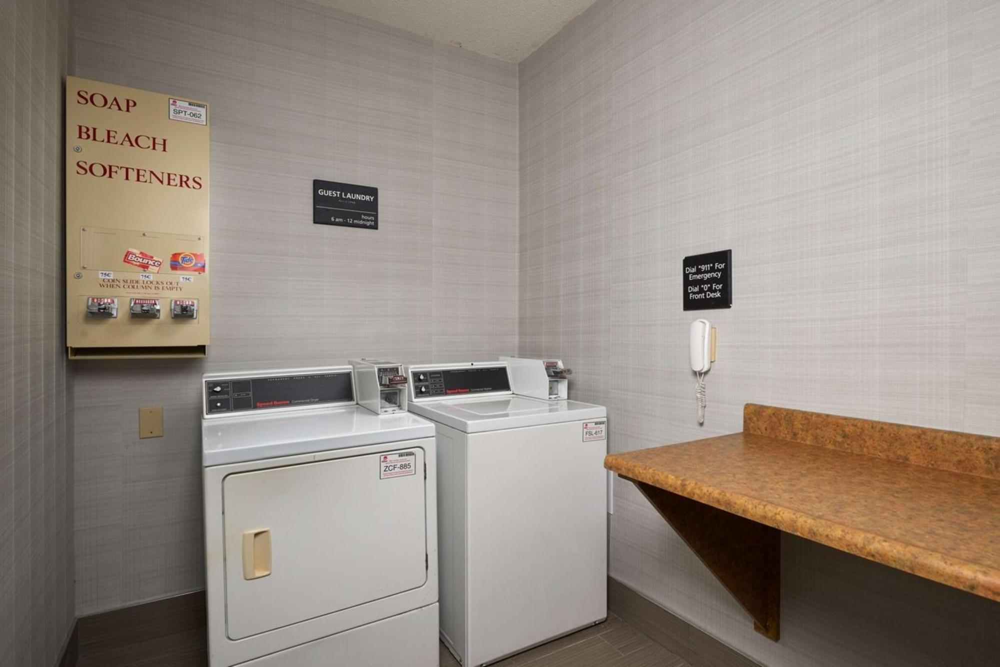 Hampton Inn Shelbyville Eksteriør billede