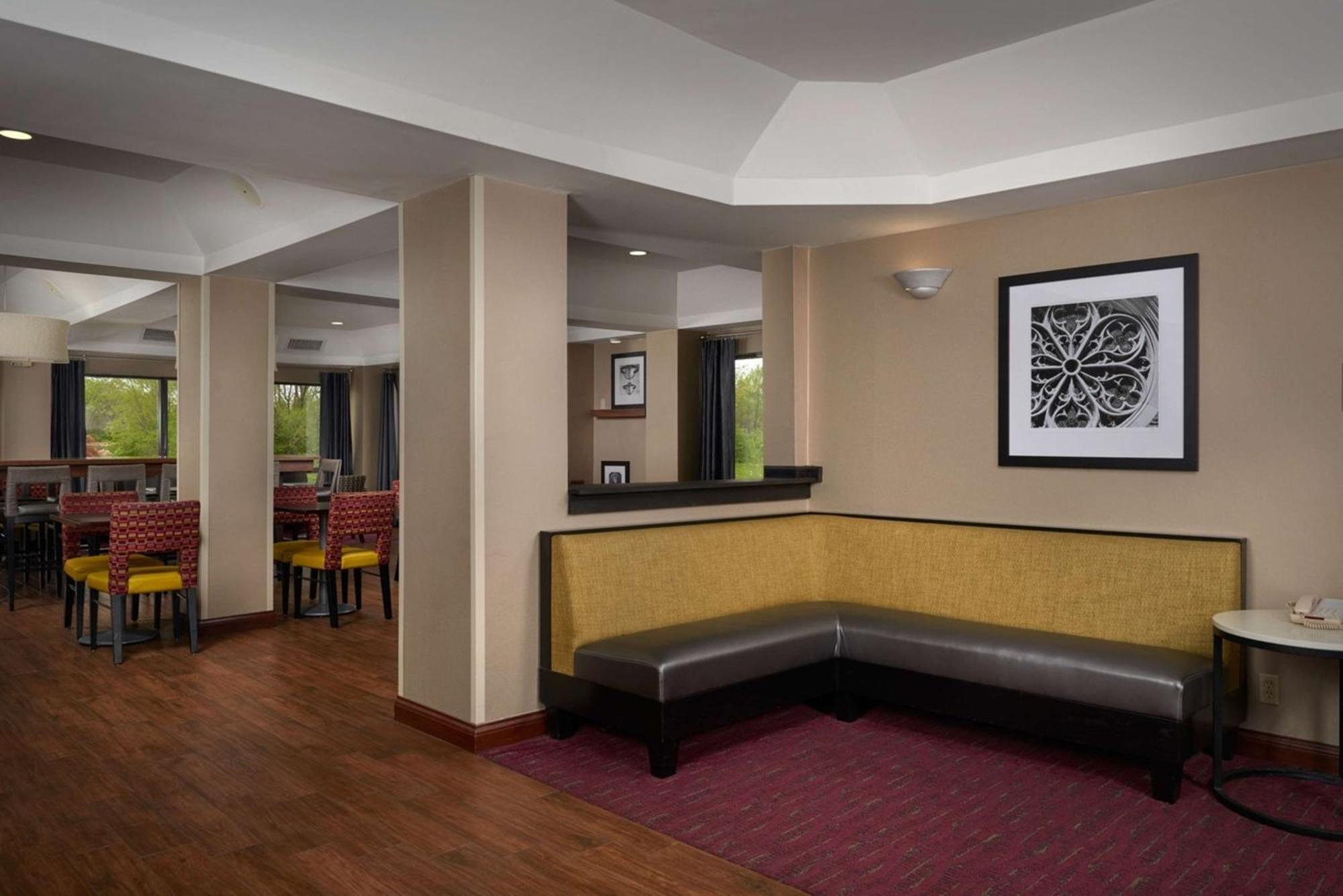 Hampton Inn Shelbyville Eksteriør billede